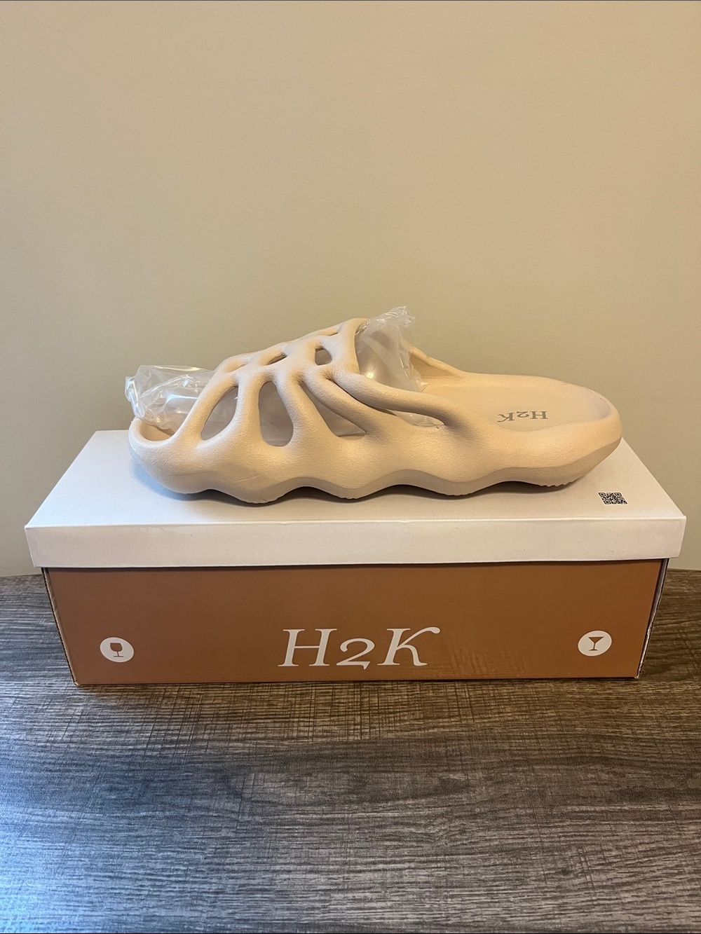 H2K Fiona Nude Cutout Slide Sandals Lightweight Comfort Slip-On Sizes 9 10 11